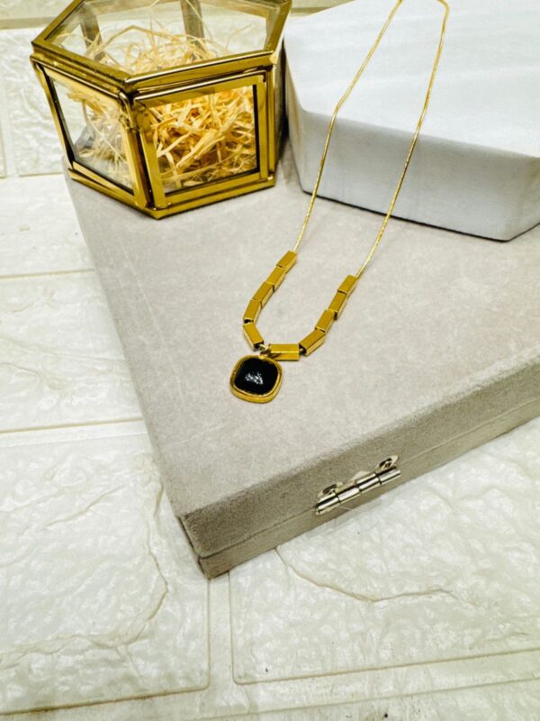SQUARED Necklace