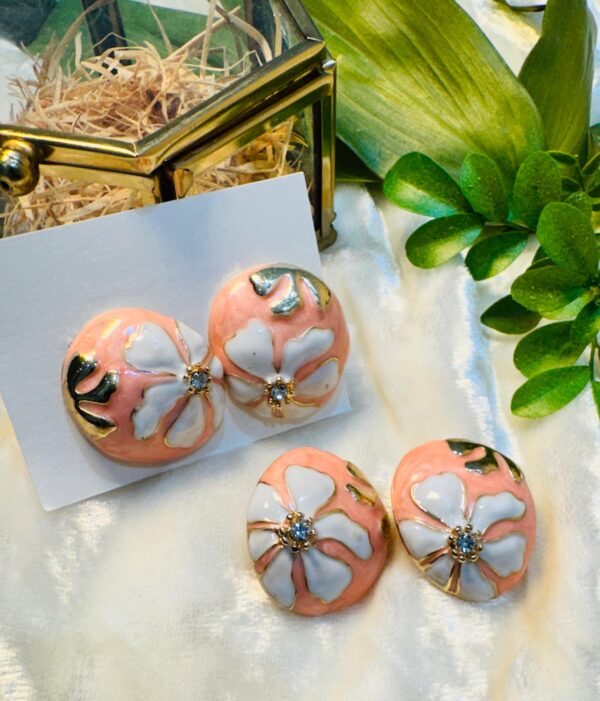 Peachy Earring - Image 2