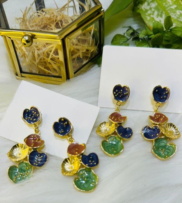 Aura Earrings - Image 2