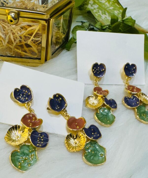 Aura Earrings