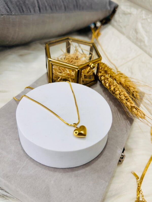 HEARTY Necklace