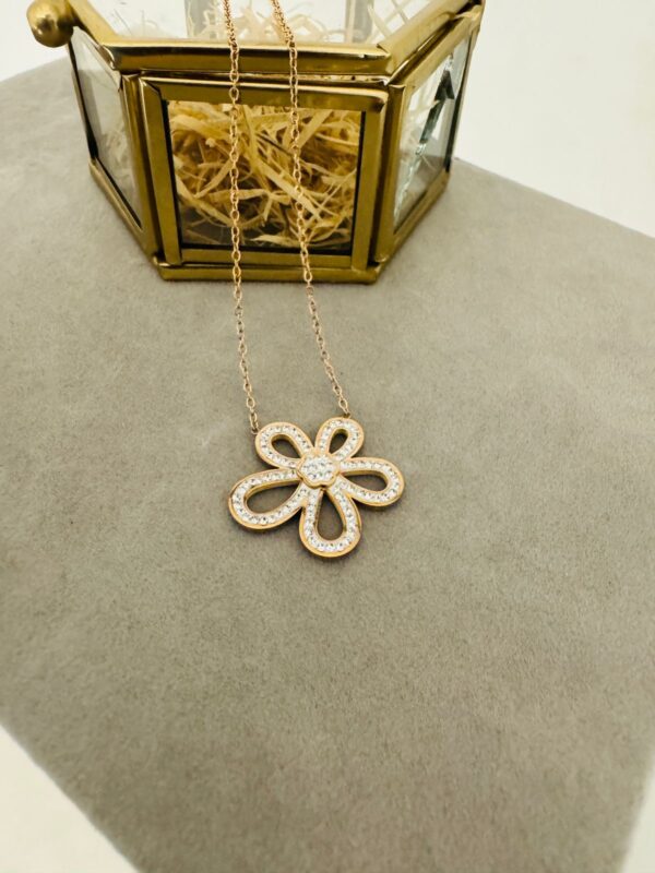 FLORET NECLACE