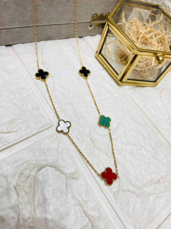 CLOVER Necklace - Image 2