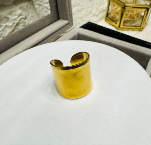 Broad Ring - Image 2
