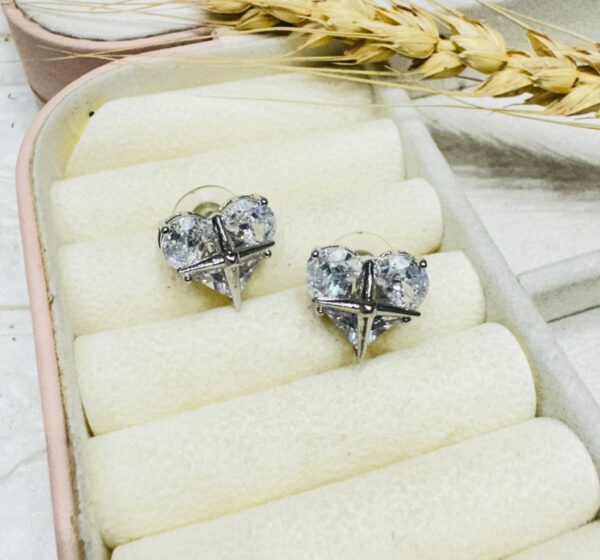 HEART STUDs - Image 2