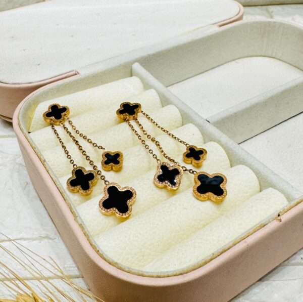 CLOVER Earrings - Image 2