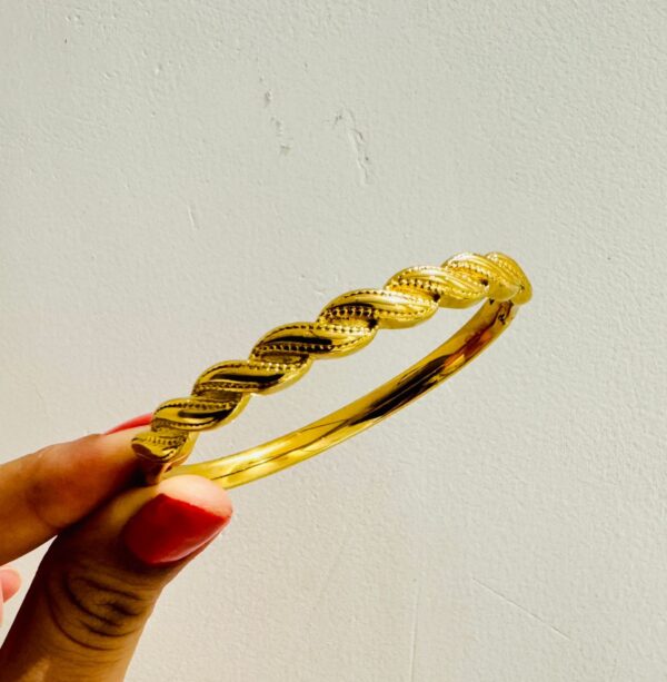 TWISTED BRACELET - Image 2