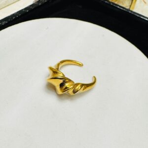 TWISTED Ring