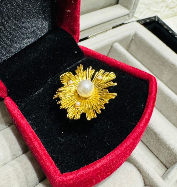 Floret Ring