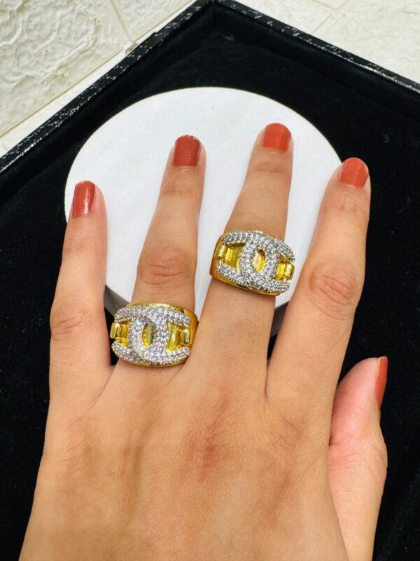 CC STUDDED RING - Image 2