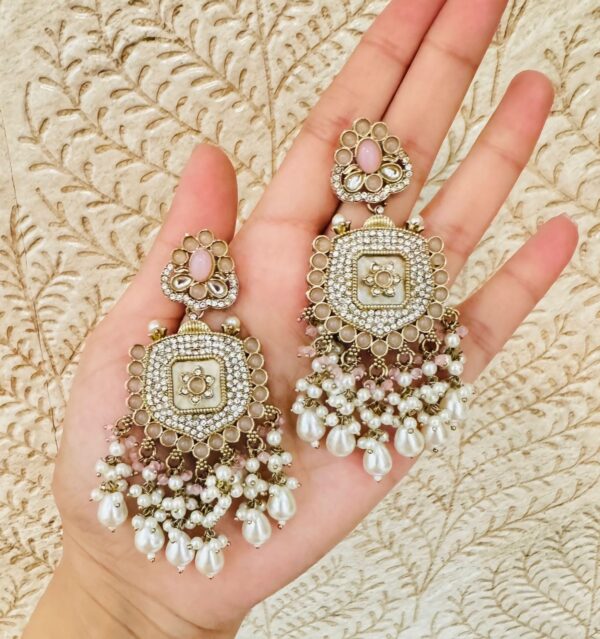NOORI Earrings